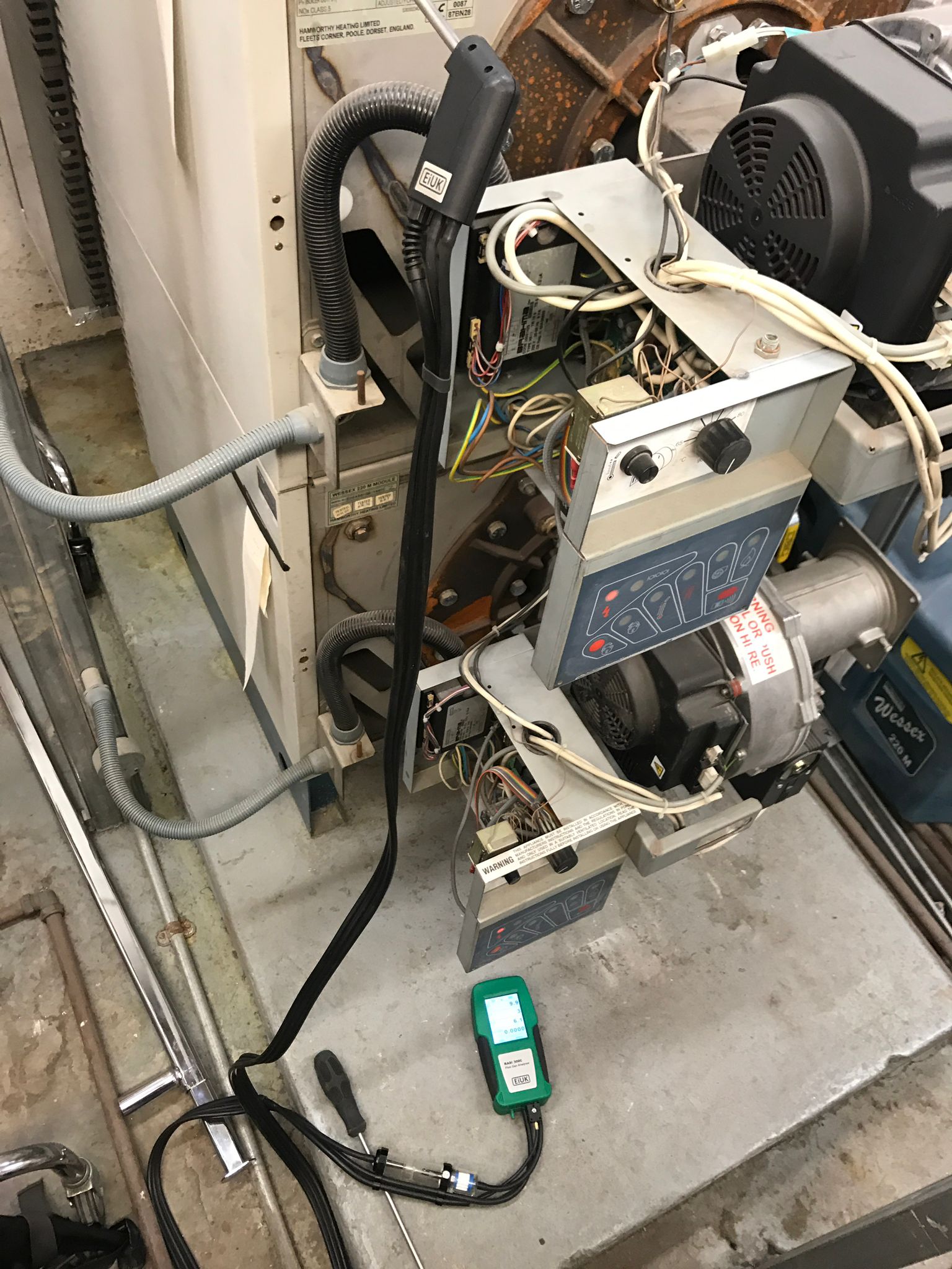 gas safe registered engineer near me Beddington, SM6